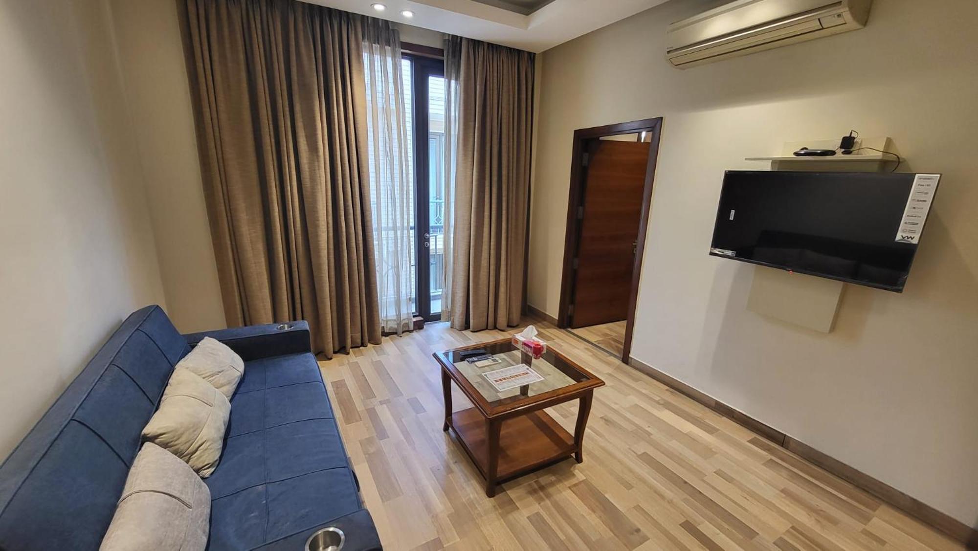Uds Villa Scandinavian B&B - Next To Vfs New Delhi Exterior photo